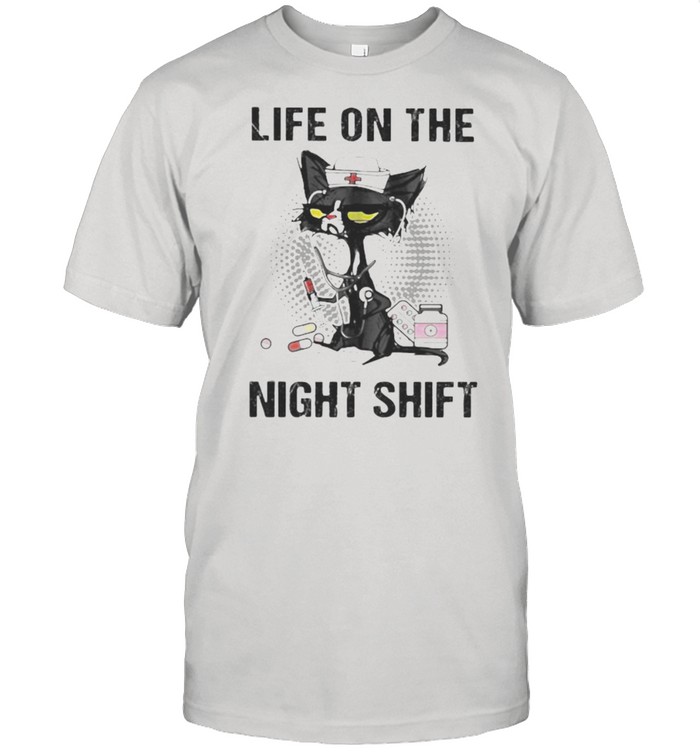 Life On The Night Shift Cat Nurse  Classic Men's T-shirt