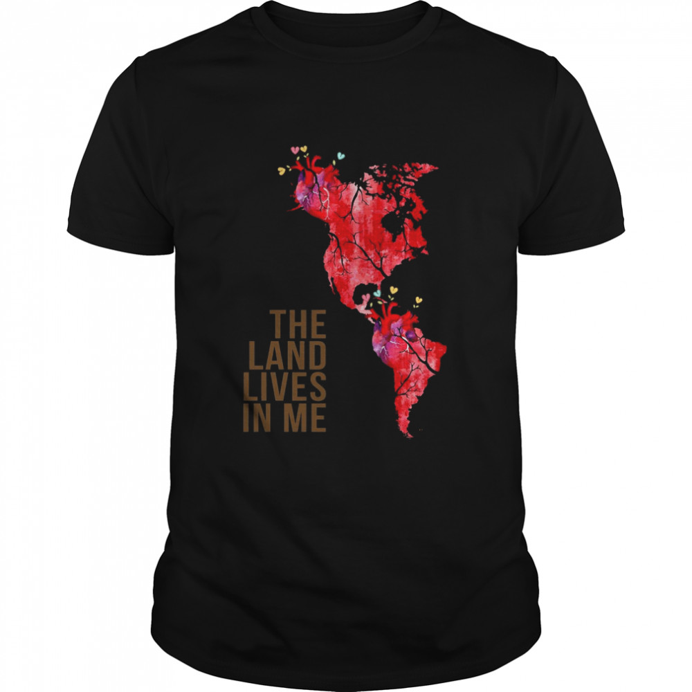 The Land Lives In Me Merry Christmas  Classic Men's T-shirt