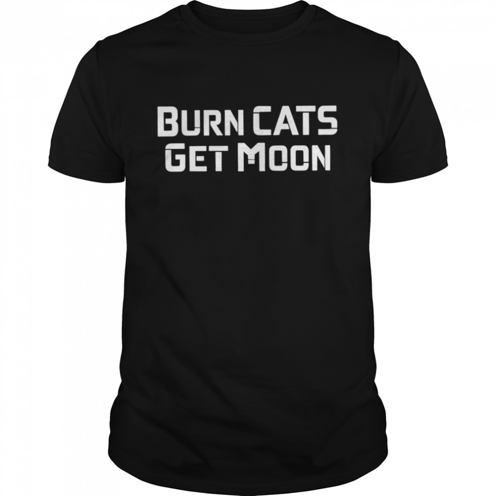 Burn cats get moon shirt Classic Men's T-shirt