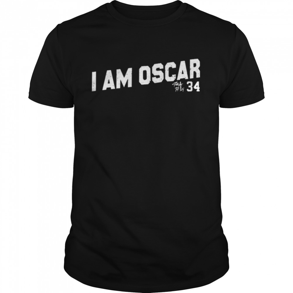 I am oscar 34 royal shirt Classic Men's T-shirt