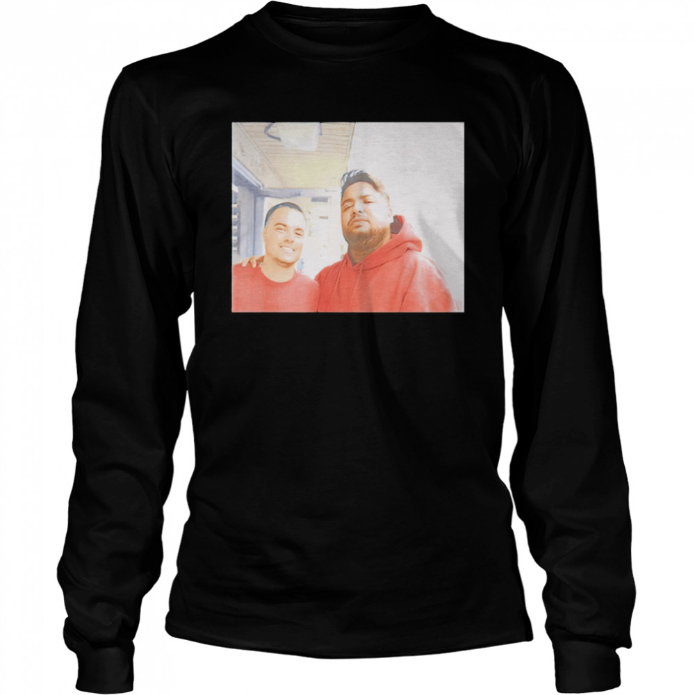 Gabe and Steiny photo 2022 T-shirt Long Sleeved T-shirt